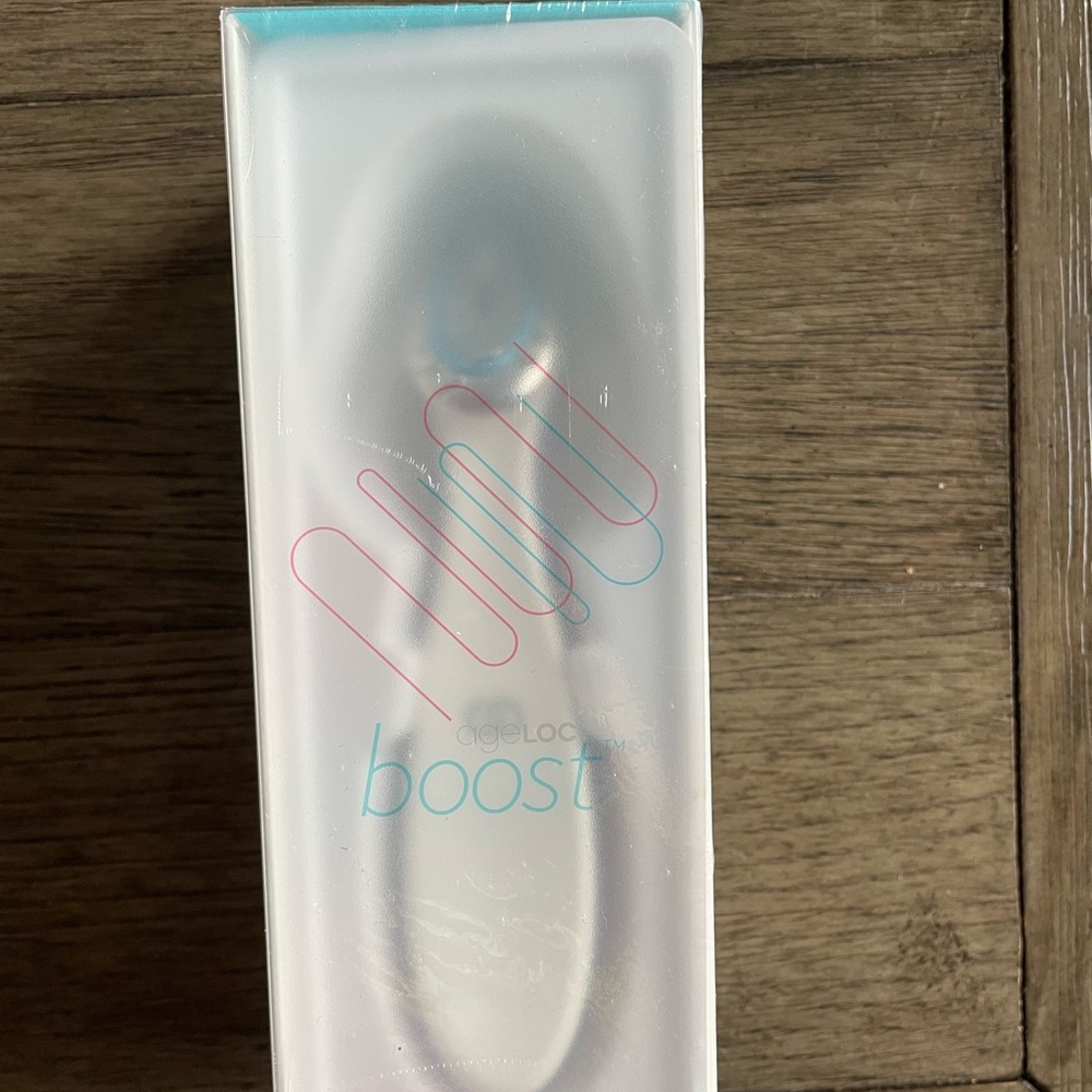 Boost Skincare Tool - White